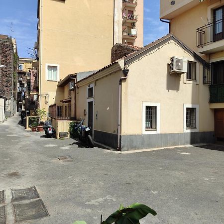 קטאניה Le Case Del Cortile מראה חיצוני תמונה