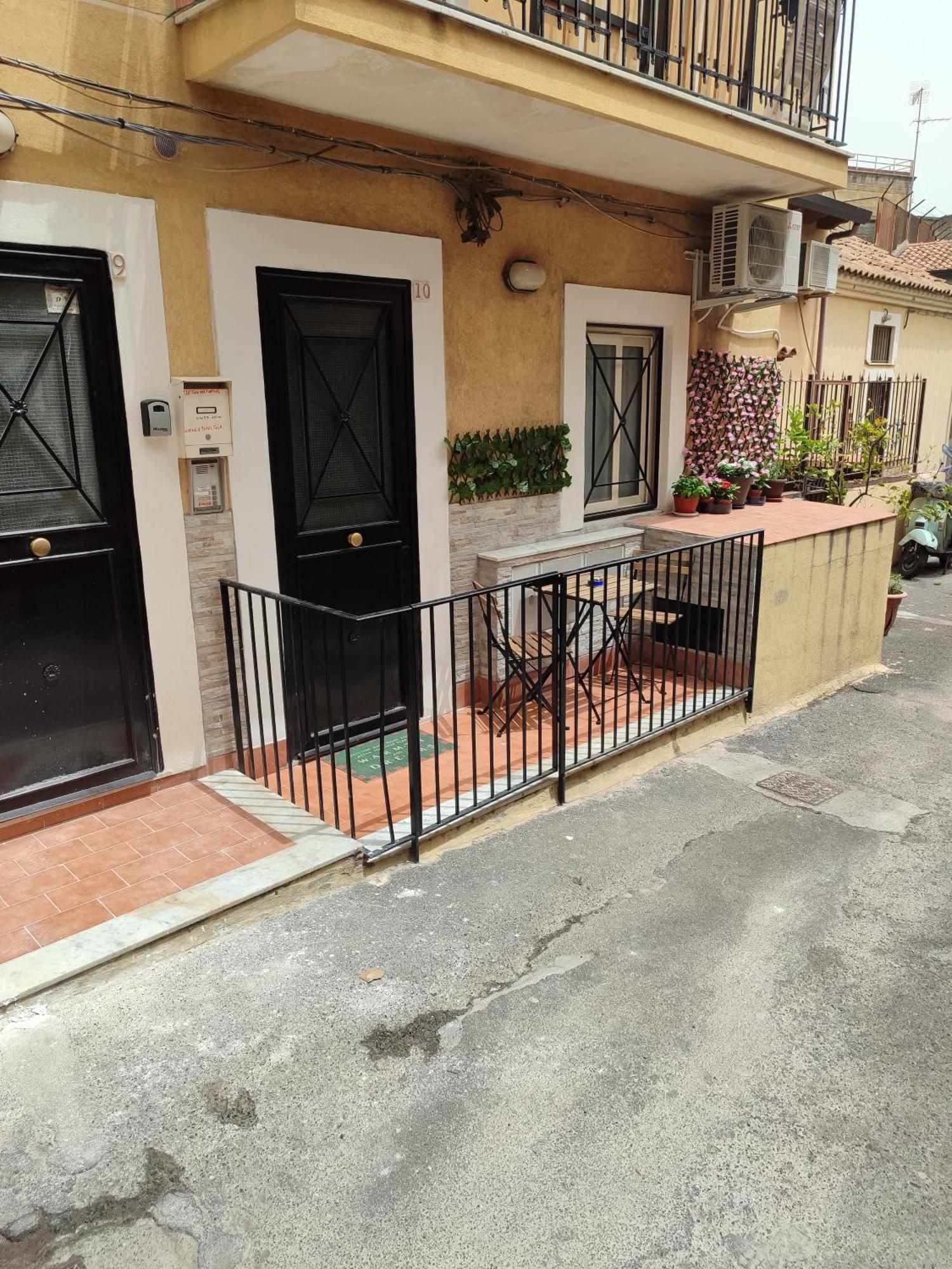 קטאניה Le Case Del Cortile מראה חיצוני תמונה